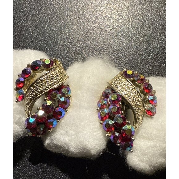 Unbranded Red Rhinestone Earrings Silver Textured Metal Vintage Clip On - Picture 2 of 14